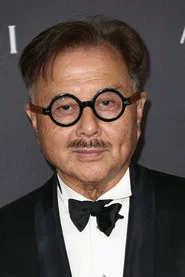 周英華