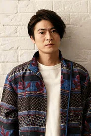 窪冢俊介