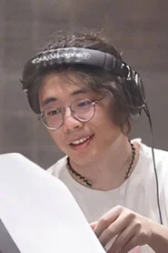 王敏納