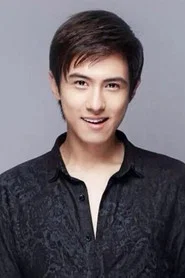 龚平
