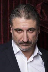 Кирил Ефремов