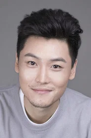 杨明逸
