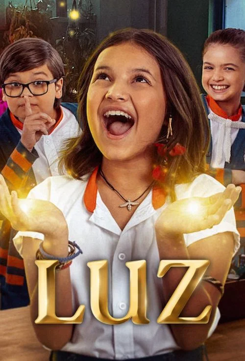 小孤女露茲:心靈之光(2024)海報