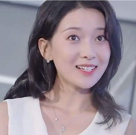 萌宝来袭之插翅难逃(2023)海报