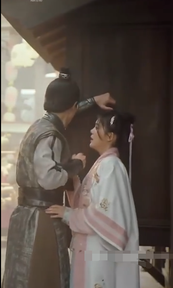 间谍夫妇今天又又又撞任务了(2023)海报