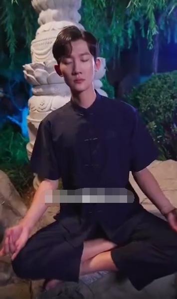 我的六个绝色师姐(2023)海报
