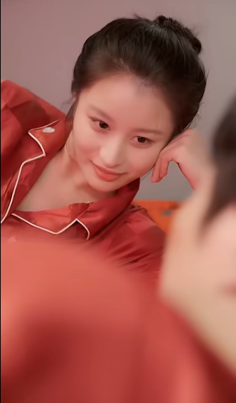 我的絕望全職生活(2023)海報